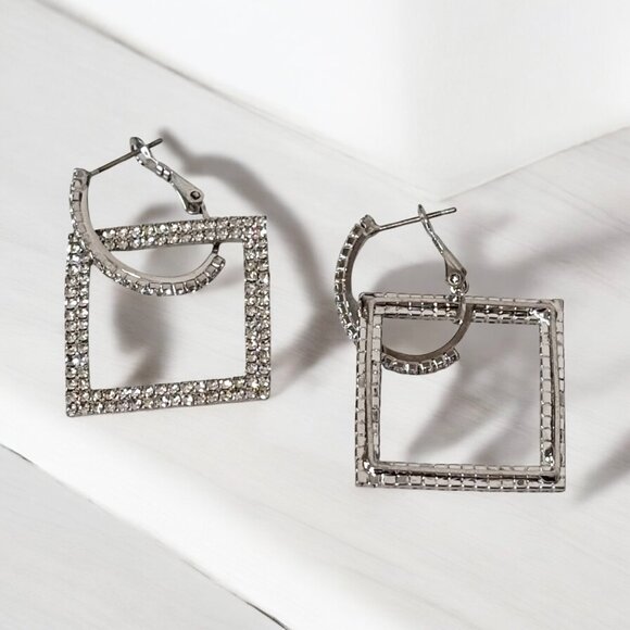 Square Dangle Night Out Earring - Picture 6 of 6